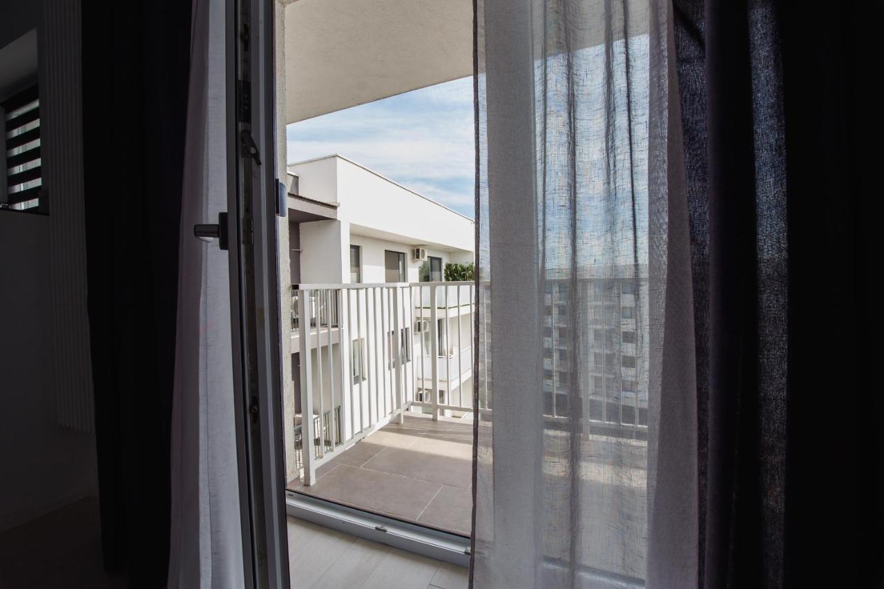 No. 11 - The Penthouse In City Center Oradea Exteriör bild