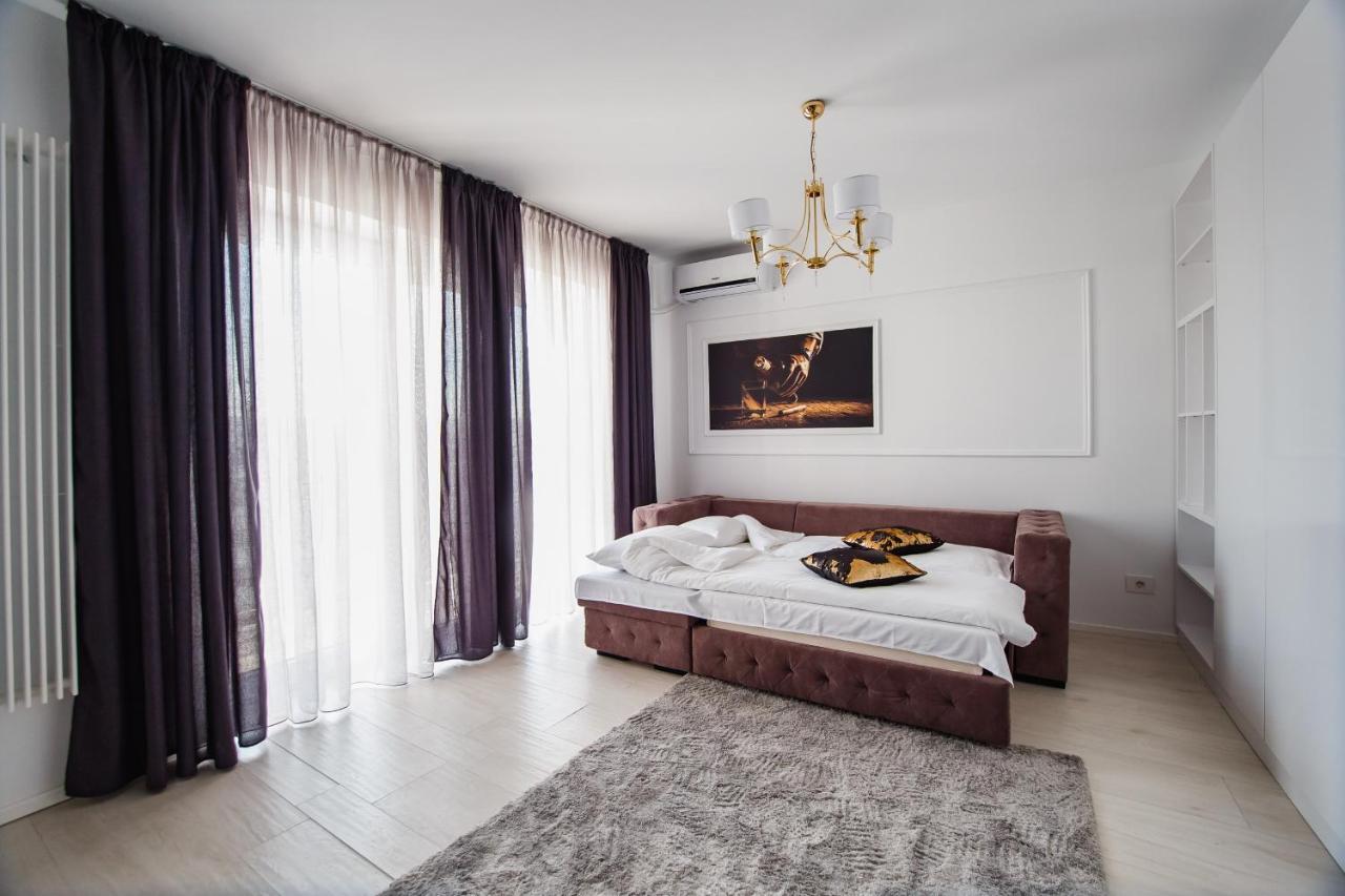 No. 11 - The Penthouse In City Center Oradea Exteriör bild