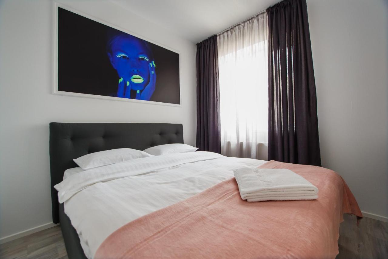 No. 11 - The Penthouse In City Center Oradea Exteriör bild